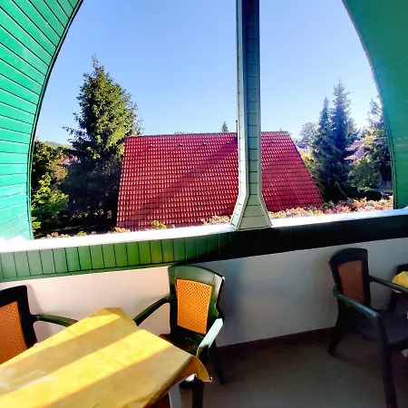 Dolce Balaton בית הארחה פוניארצוושהג'